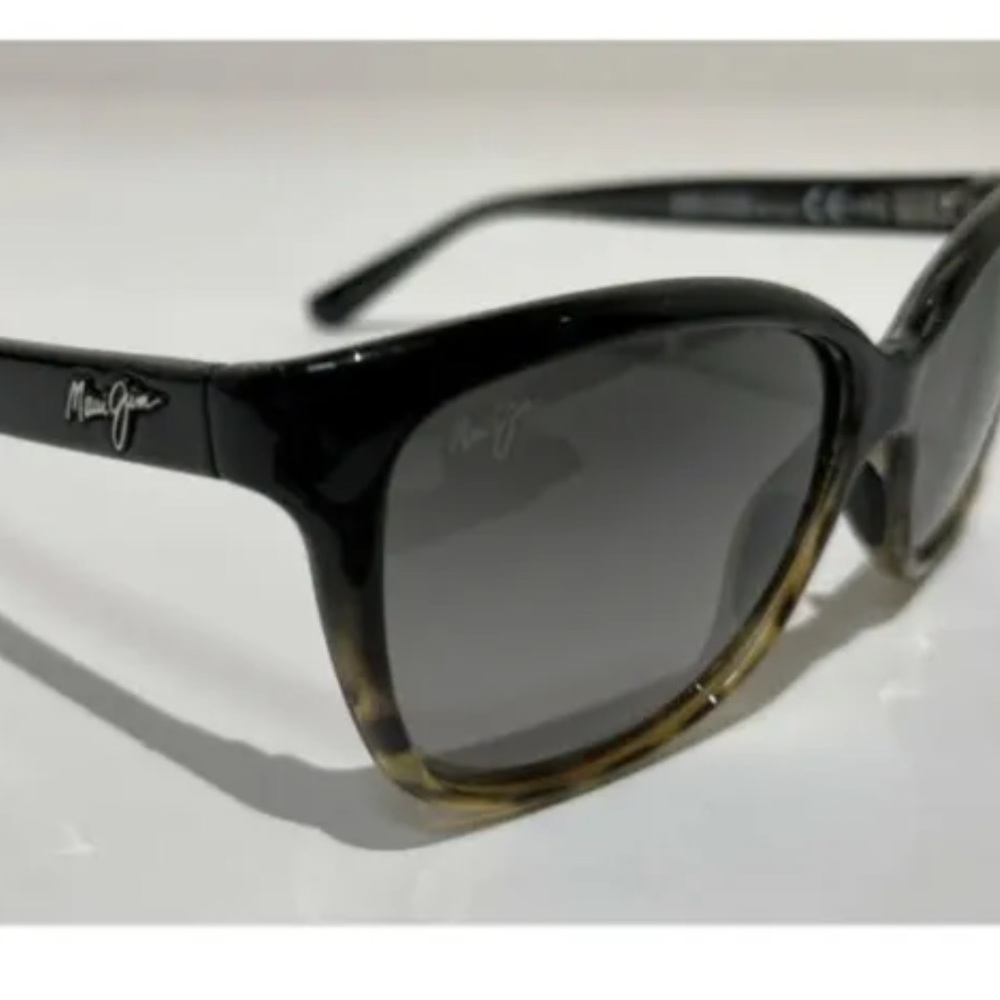 Maui Jim Starfish 744-02T slightly scratched